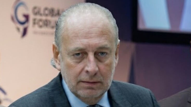 YPF le vendió Metrogas a Edenor: se fortalece el Chupete Manzano entre los magnates de Milei