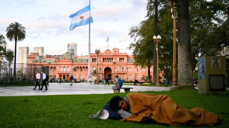 La pobreza subió al 32,3% en el primer semestre de 2026, según el INDEC