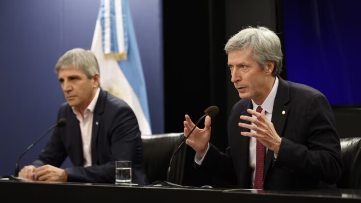 Caputo y Bausili perdieron más de 1.000 millones de dólares del Banco Central en operaciones con derivados del oro